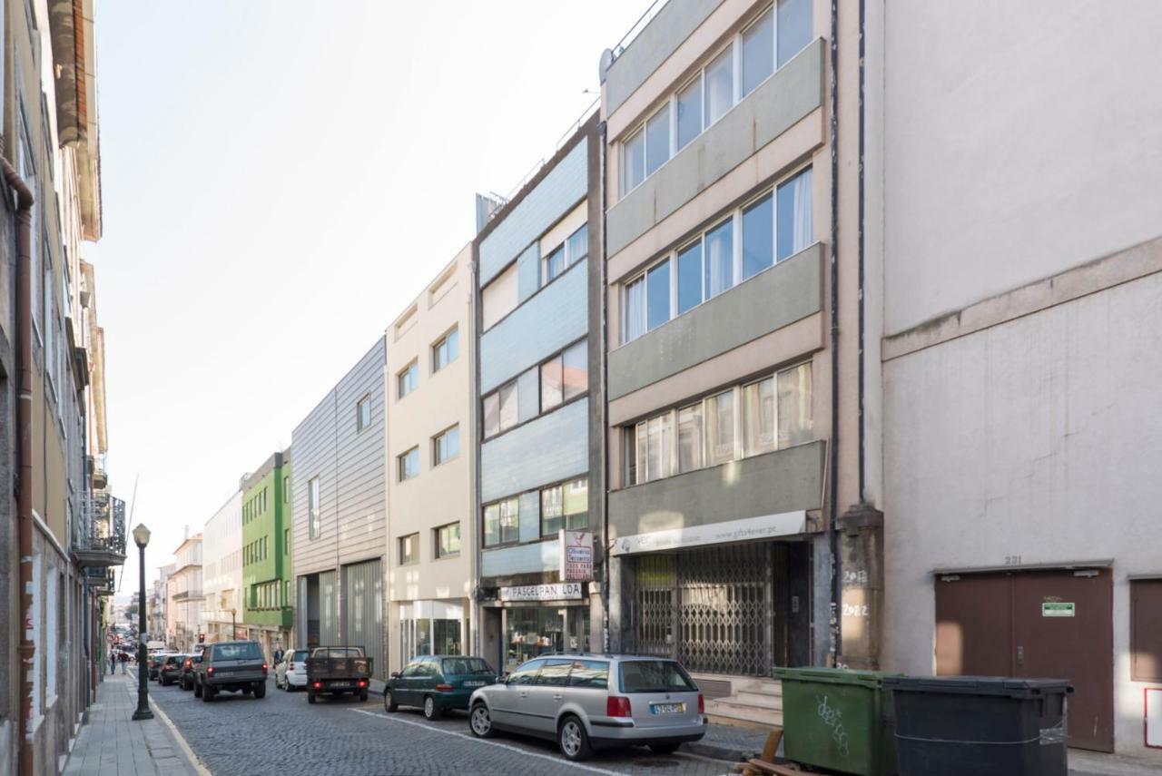 Lovelystay - Modern Flat In Alegria ポルト エクステリア 写真