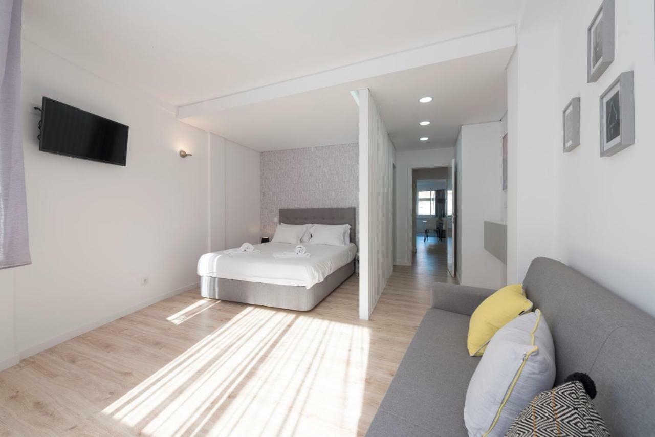 Lovelystay - Modern Flat In Alegria ポルト エクステリア 写真
